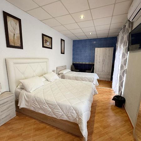 Hostal El Brillante - Alojamientos El Duque Кордова Екстер'єр фото