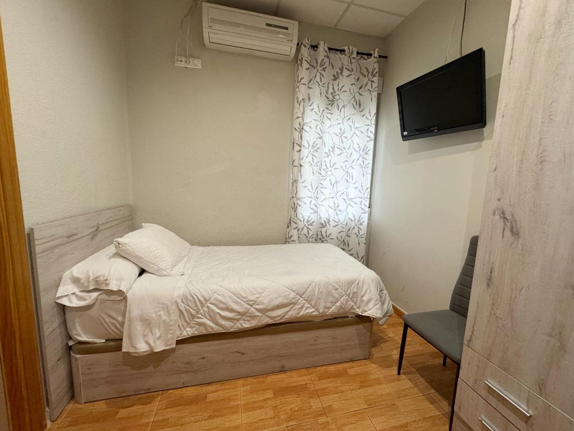 Hostal El Brillante - Alojamientos El Duque Кордова Номер фото