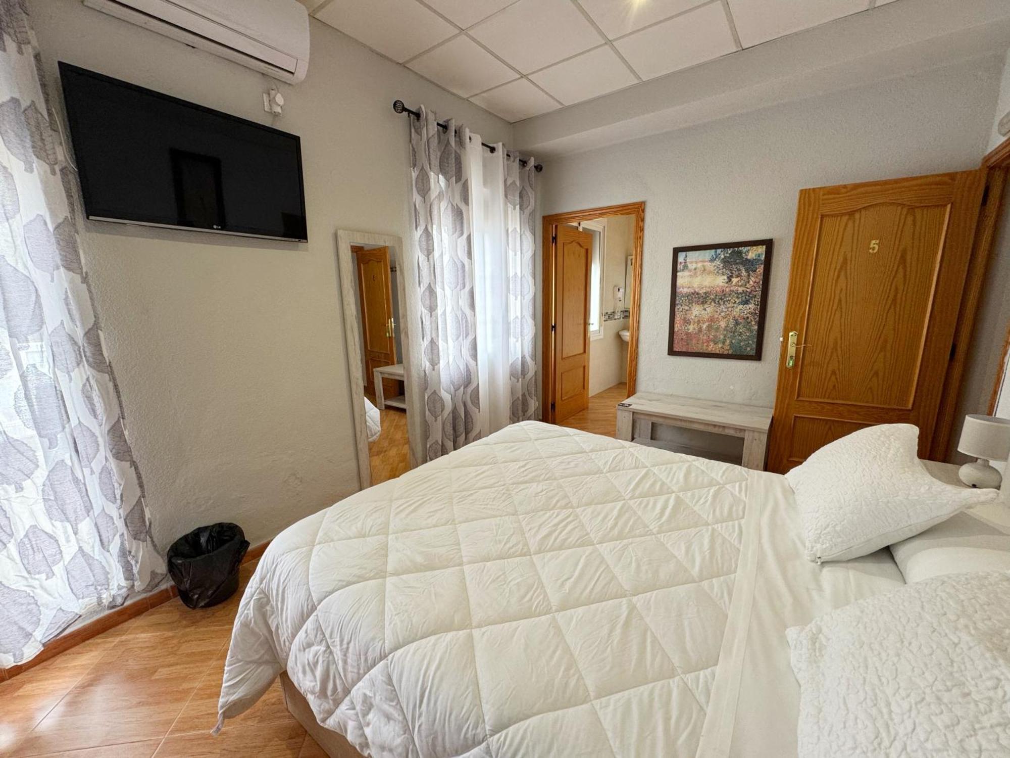 Hostal El Brillante - Alojamientos El Duque Кордова Номер фото